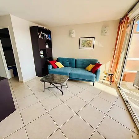 T4, Centre-port, Terrasse, Climatisation, Garage - Fr-1-723-178 * אגדה