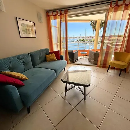 T4, Centre-port, Terrasse, Climatisation, Garage - Fr-1-723-178 Appartement Agde
