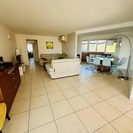 Appartement T4, Centre-port, Terrasse, Climatisation, Garage - Fr-1-723-178